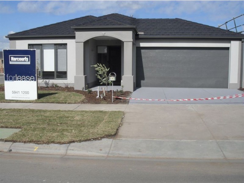 7 Victory Drive, Pakenham VIC 3810