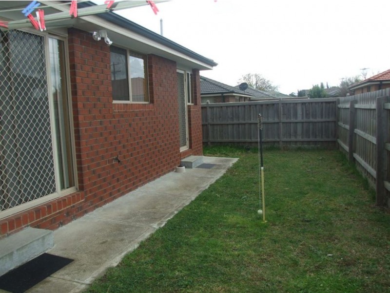 3/37 King Street, Pakenham VIC 3810