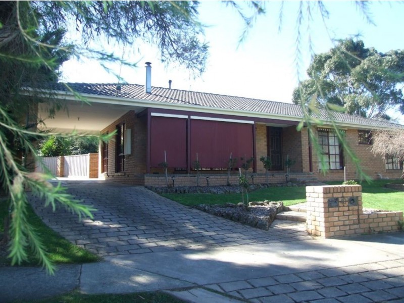 40 Eagle Drive, Pakenham VIC 3810