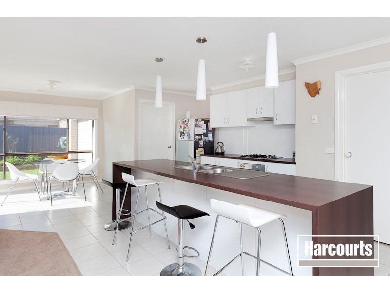 36 Laurina Link, Pakenham VIC 3810