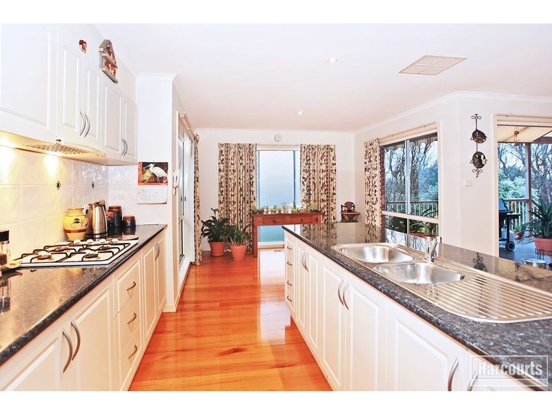 3 McCaffery Rise, Pakenham VIC 3810