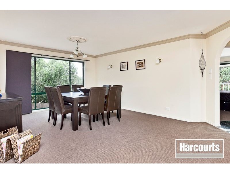 105 Duncan Drive, Pakenham VIC 3810