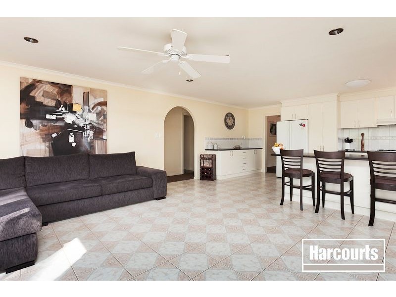 105 Duncan Drive, Pakenham VIC 3810