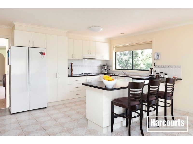 105 Duncan Drive, Pakenham VIC 3810