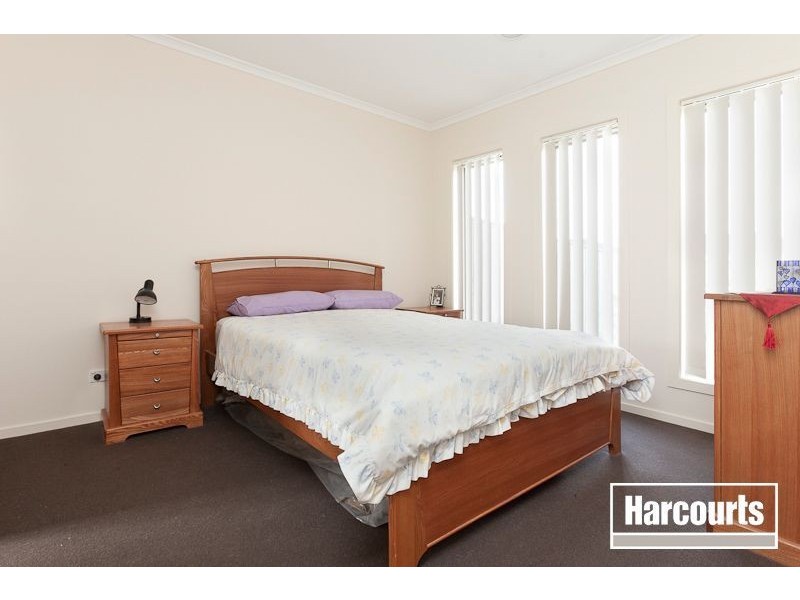 7 Cascade Way, Pakenham South VIC 3810