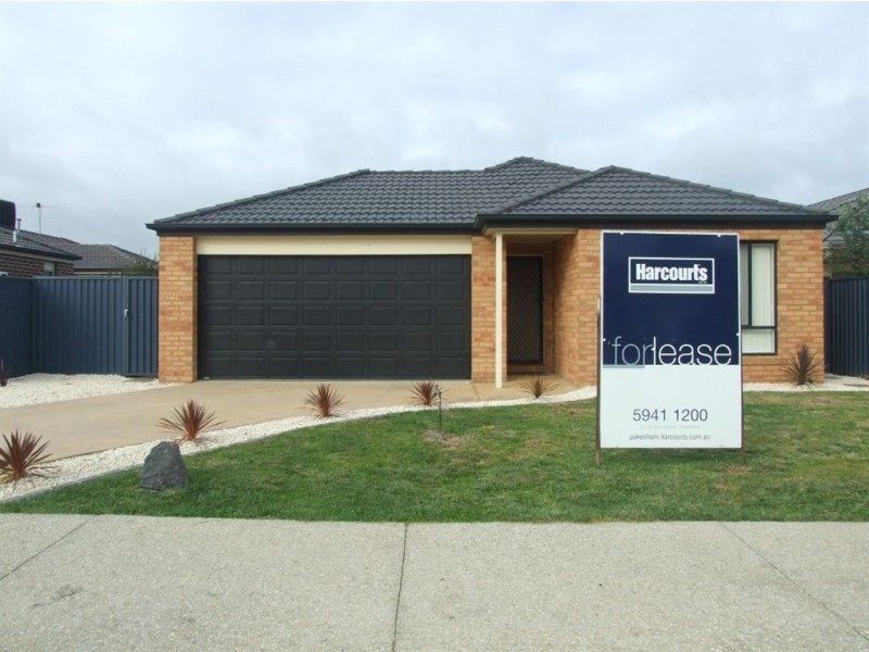 50 Shearwater Drive, Pakenham VIC 3810