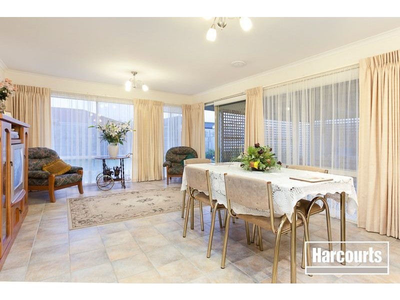 7 Park Boulevard, Pakenham VIC 3810