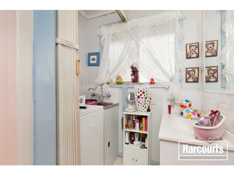 9/2-4 Charles Street, Pakenham VIC 3810