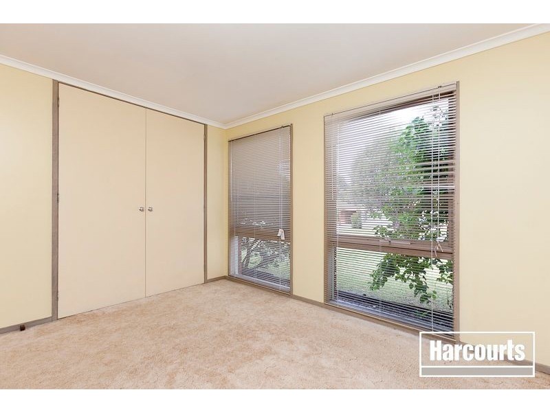 9 Kylie Court, Pakenham VIC 3810