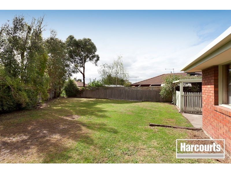 9 Kylie Court, Pakenham VIC 3810