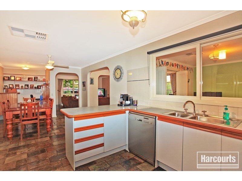 6 Andrew Court, Pakenham VIC 3810