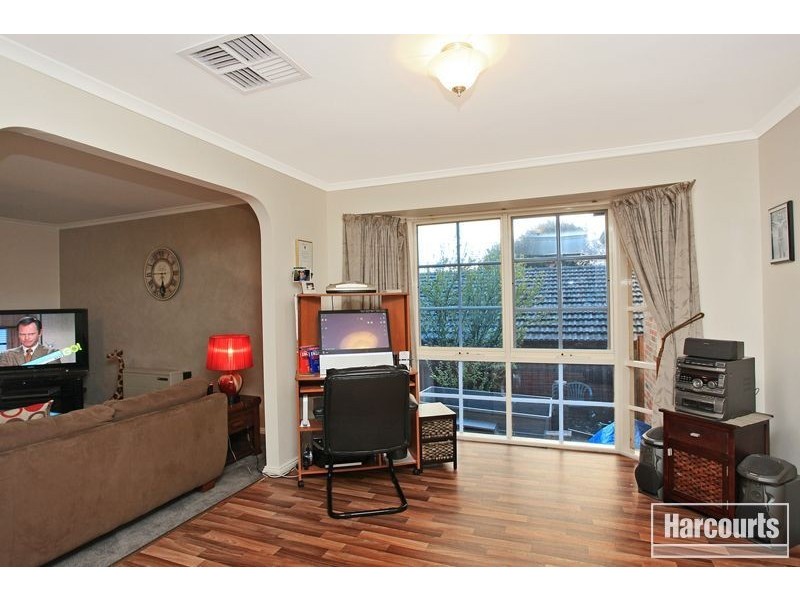 6 Andrew Court, Pakenham VIC 3810