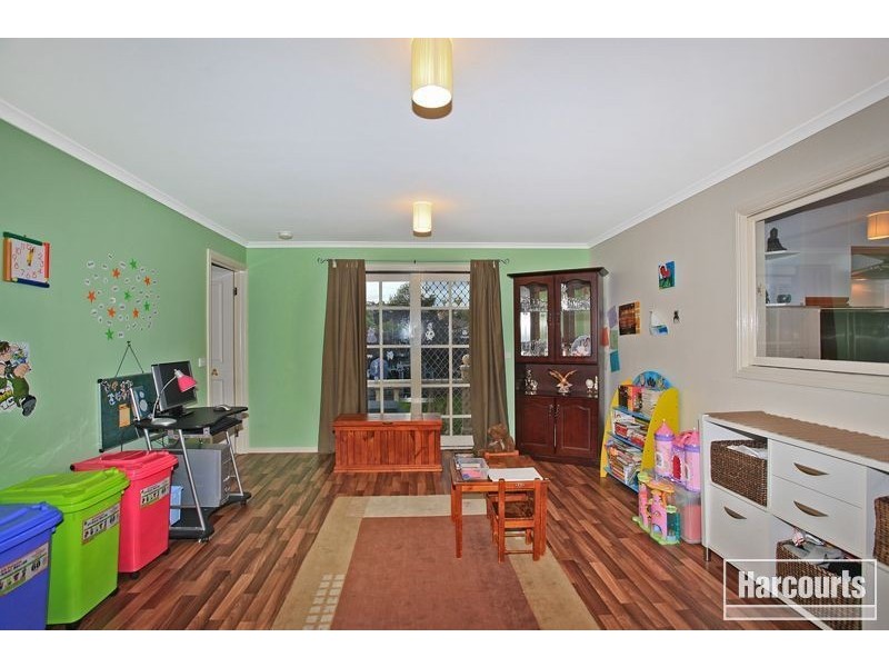 6 Andrew Court, Pakenham VIC 3810