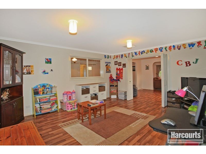 6 Andrew Court, Pakenham VIC 3810