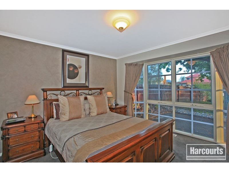 6 Andrew Court, Pakenham VIC 3810