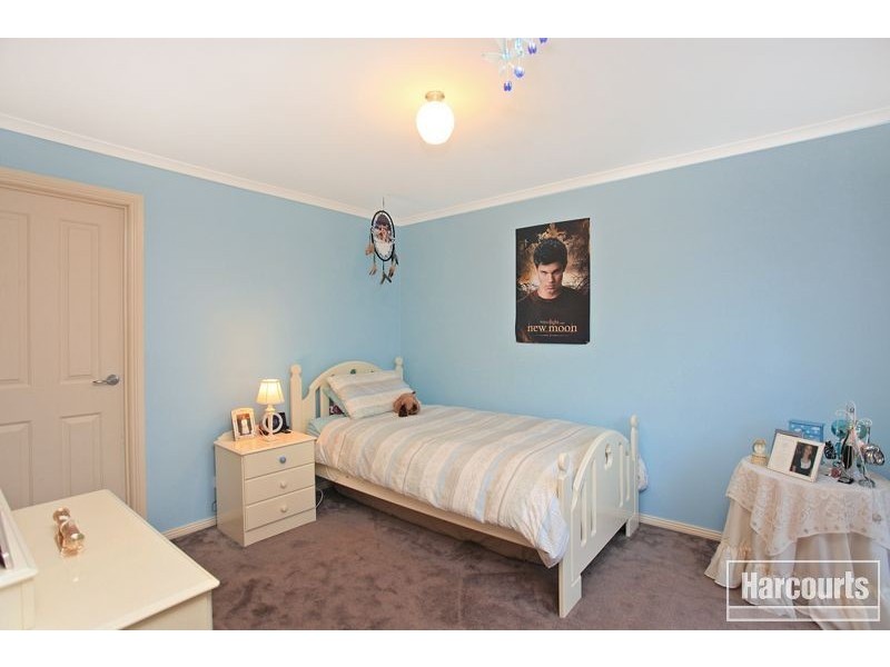 6 Andrew Court, Pakenham VIC 3810