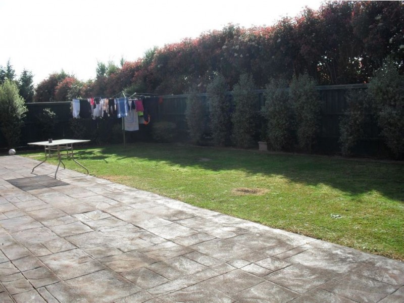 9 Shay Close, Narre Warren South VIC 3805