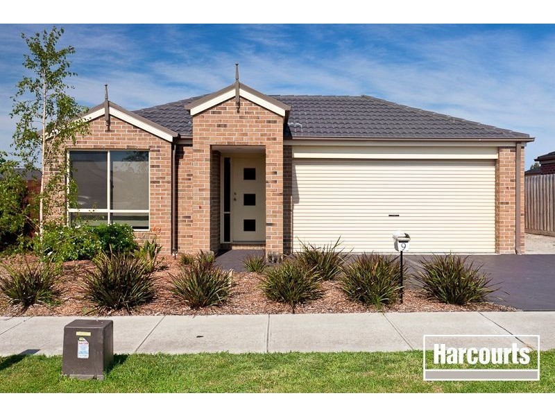 9 Sweet Pea Drive, Pakenham VIC 3810