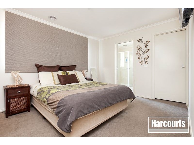 9 Sweet Pea Drive, Pakenham VIC 3810