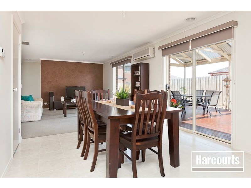 9 Sweet Pea Drive, Pakenham VIC 3810