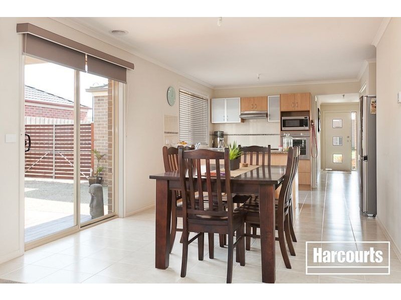 9 Sweet Pea Drive, Pakenham VIC 3810