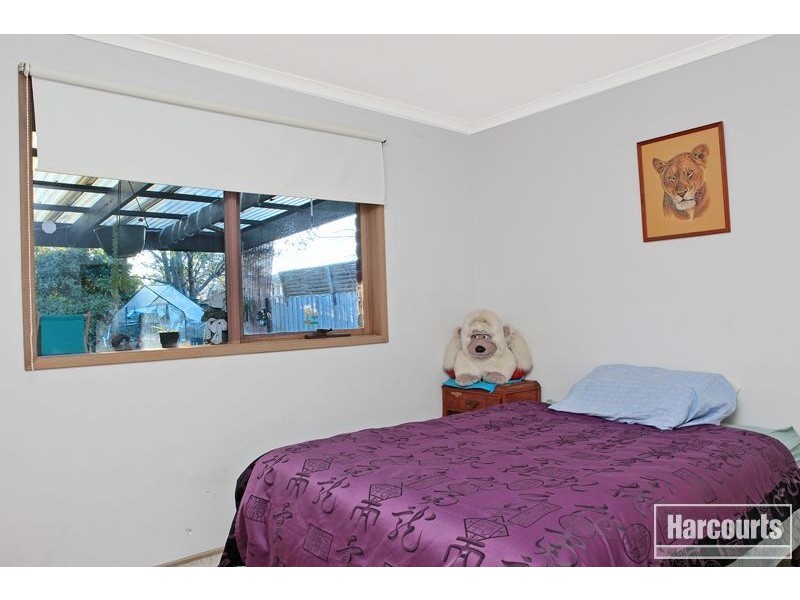 7 Emily Cl, Pakenham VIC 3810