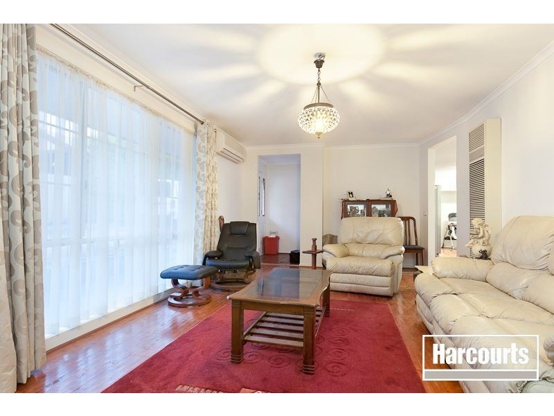 10 Dundee Court, Pakenham VIC 3810