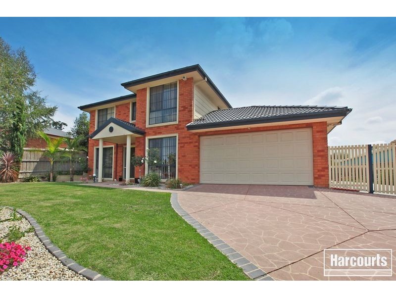 10 Overland Rise, Pakenham VIC 3810