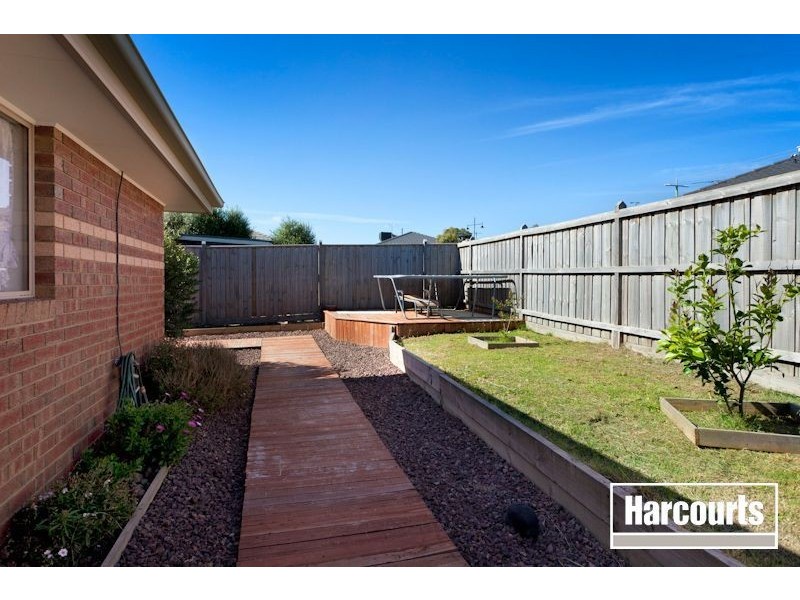 7 Tyrone Avenue, Pakenham VIC 3810