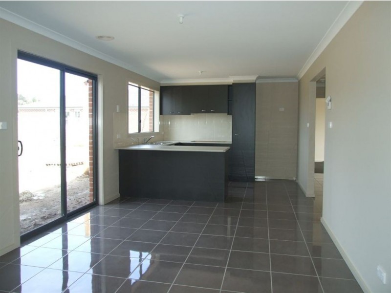 29 Caitlin Drive, Pakenham VIC 3810