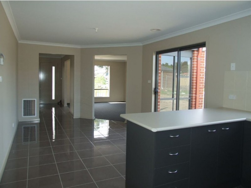 29 Caitlin Drive, Pakenham VIC 3810