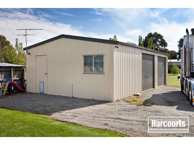 29 Main Street, Nar Nar Goon VIC 3812