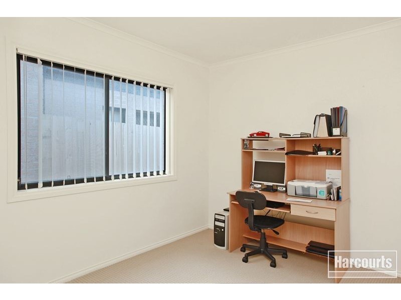 3/103 Army Road, Pakenham VIC 3810