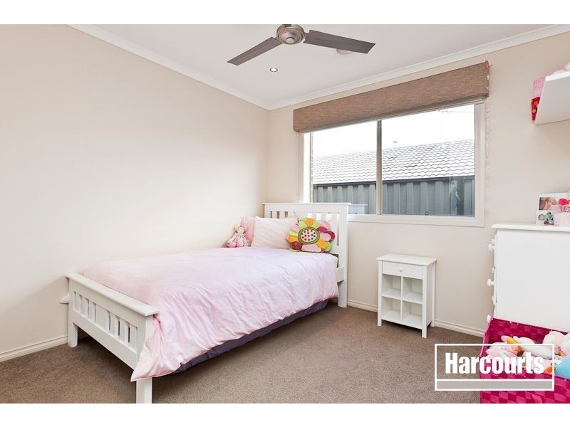 28 Lucerne Circuit, Pakenham VIC 3810