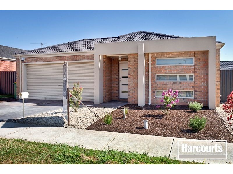 5 Macadamia Court, Pakenham VIC 3810