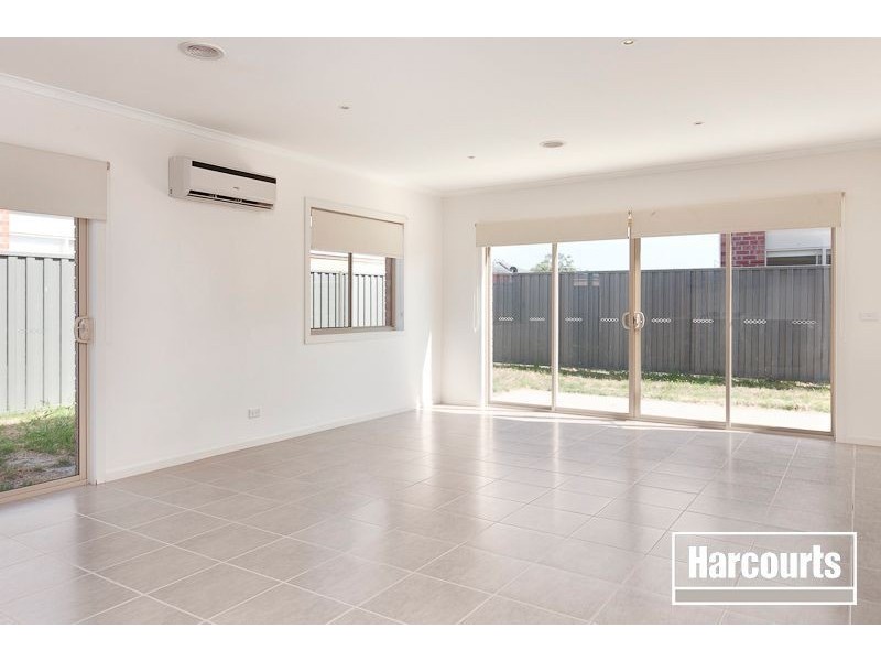 5 Macadamia Court, Pakenham VIC 3810