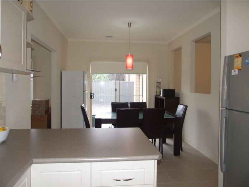 23 Joseph Banks Drive, Pakenham VIC 3810