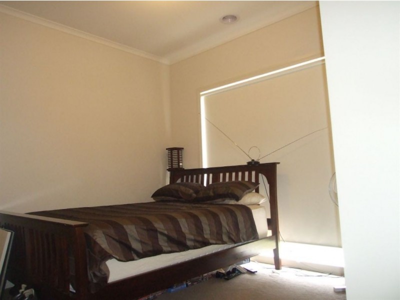 23 Joseph Banks Drive, Pakenham VIC 3810