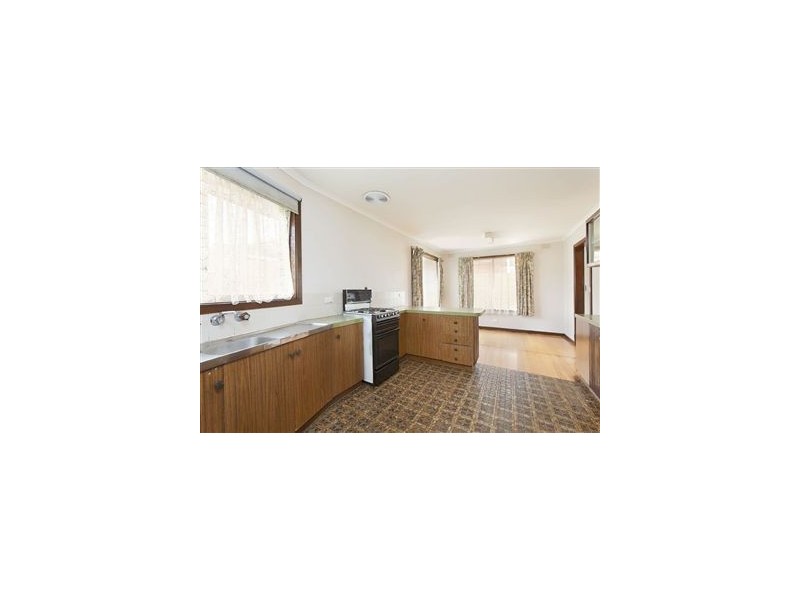 1/2 Leonard Court, Pakenham VIC 3810