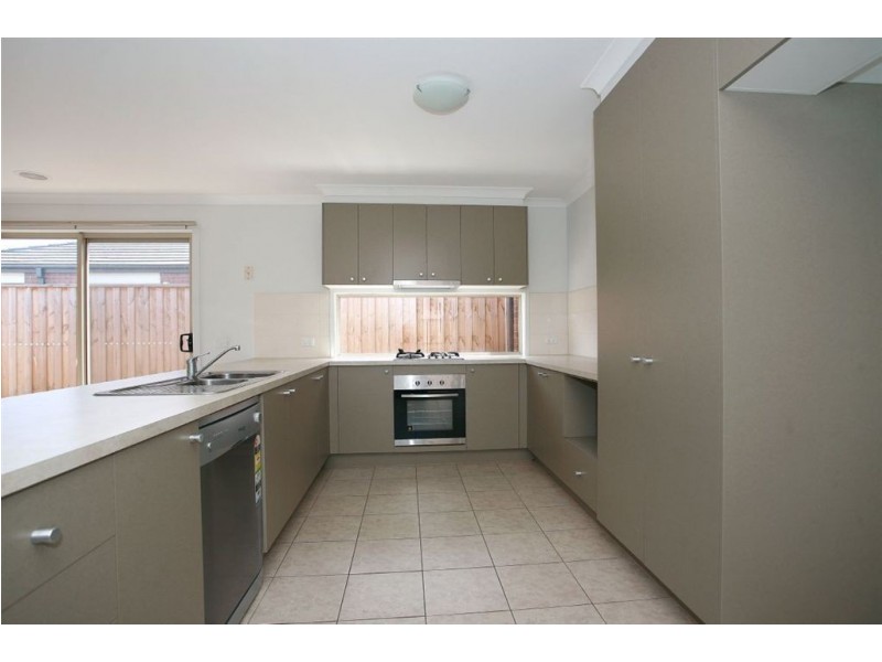 23 Devine Drive, Pakenham VIC 3810