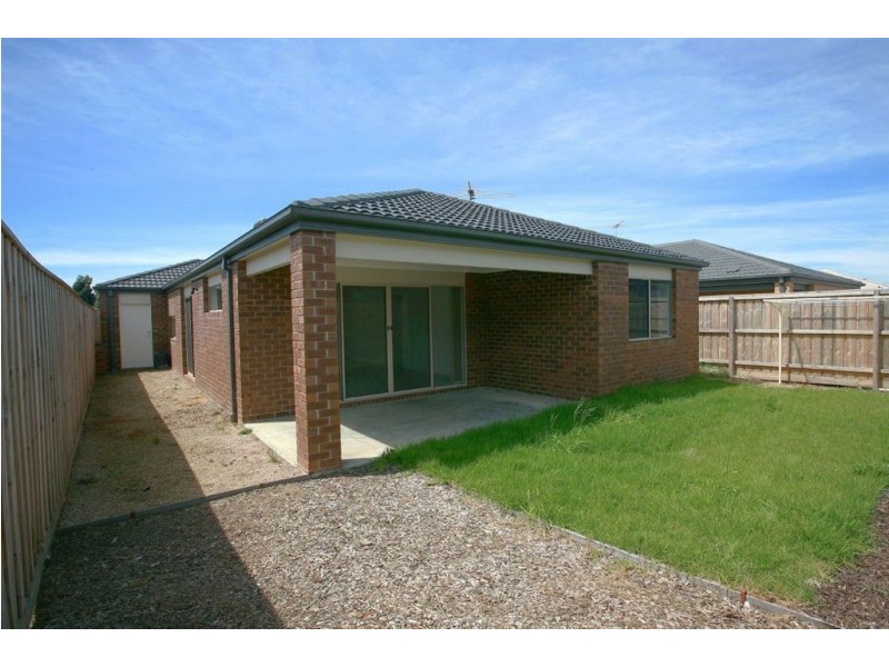 23 Devine Drive, Pakenham VIC 3810