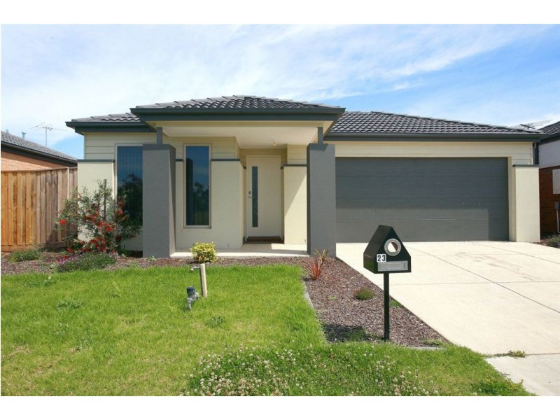 23 Devine Drive, Pakenham VIC 3810
