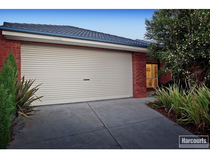132 McGregor Road, Pakenham VIC 3810