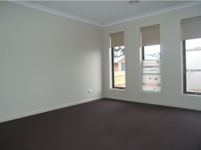 58 Melissa Way, Pakenham VIC 3810