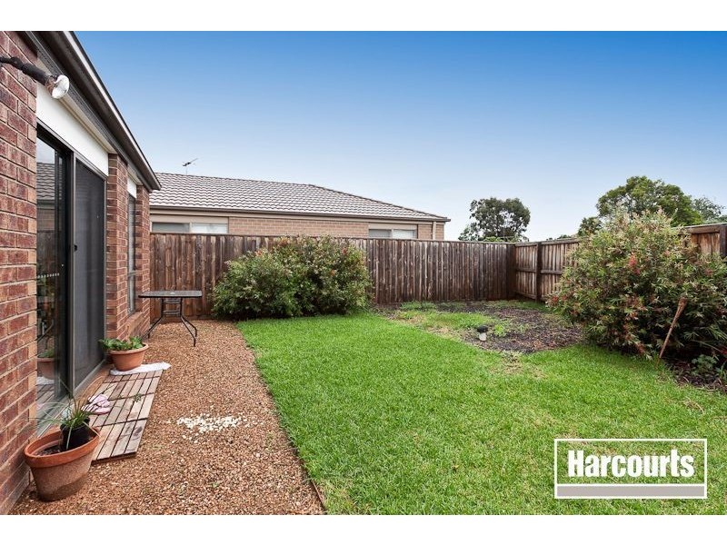 6 Versace Court, Pakenham VIC 3810