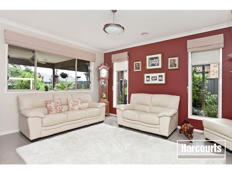 5 Britton Drive, Pakenham VIC 3810