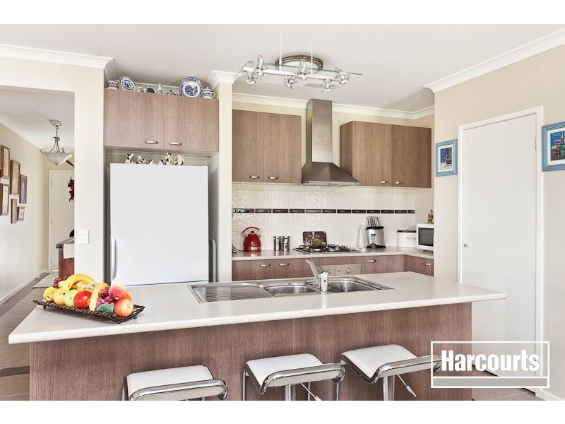 5 Britton Drive, Pakenham VIC 3810