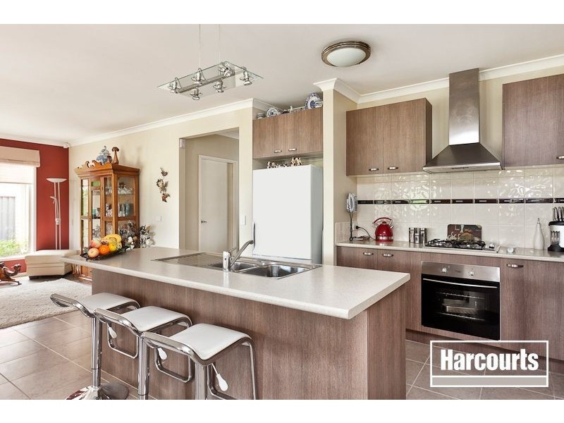 5 Britton Drive, Pakenham VIC 3810