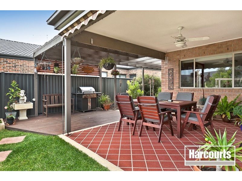 5 Britton Drive, Pakenham VIC 3810