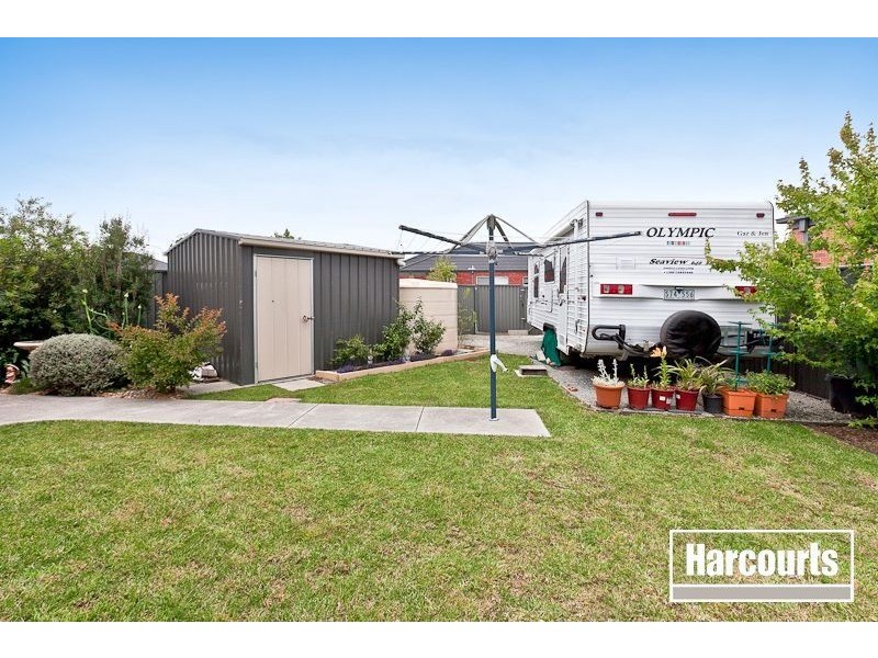 5 Britton Drive, Pakenham VIC 3810